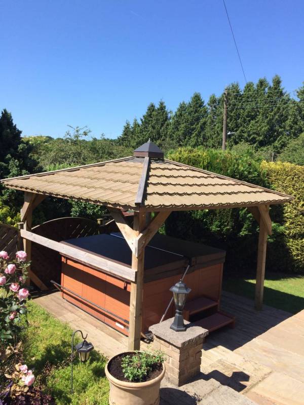 Tiled do it yourself Hot Tub lightweight roof Shelter project 