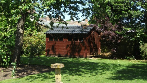 Mr P and his plastic LightWeight Roofing System Sheds