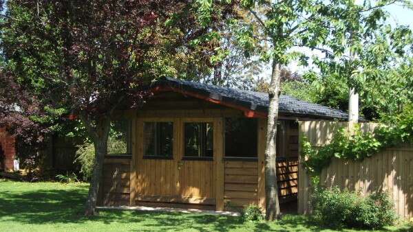 Mr P and his plastic LightWeight Roofing System Sheds