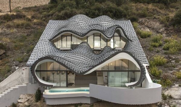 Casa Del Acantilado in Spain